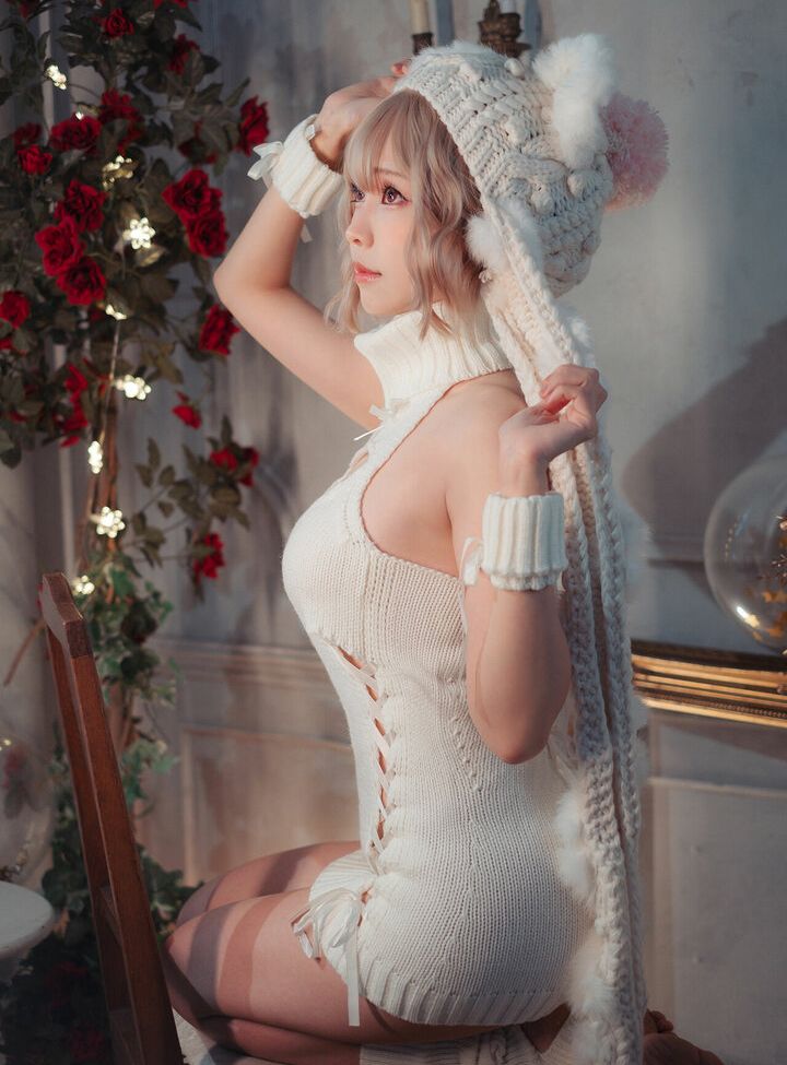 Eeelyeee nackt #108272314