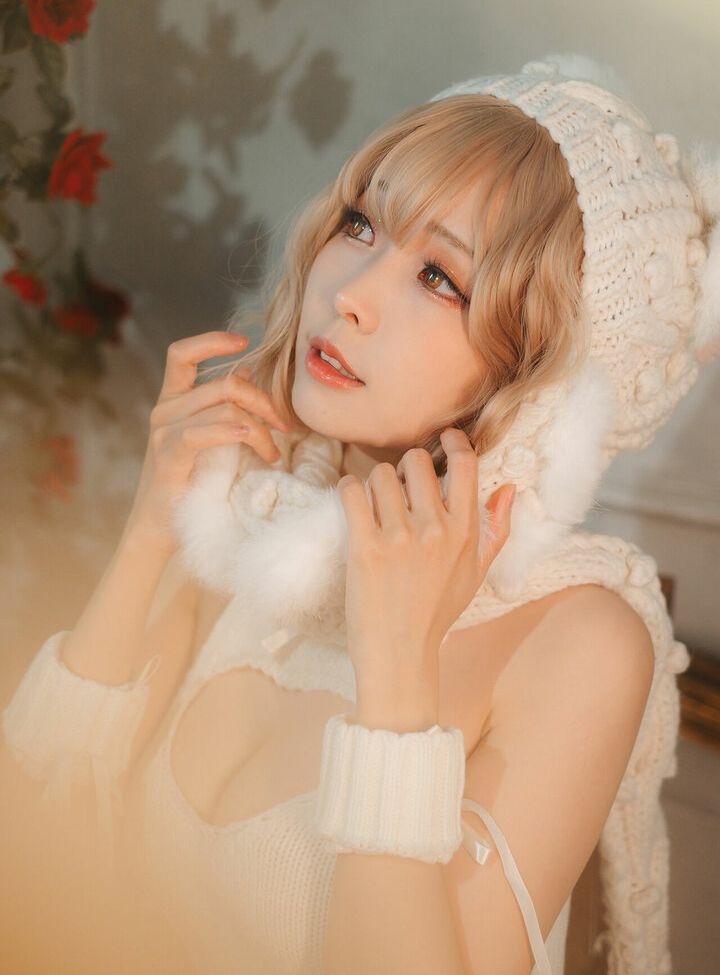 Eeelyeee nackt #108272326