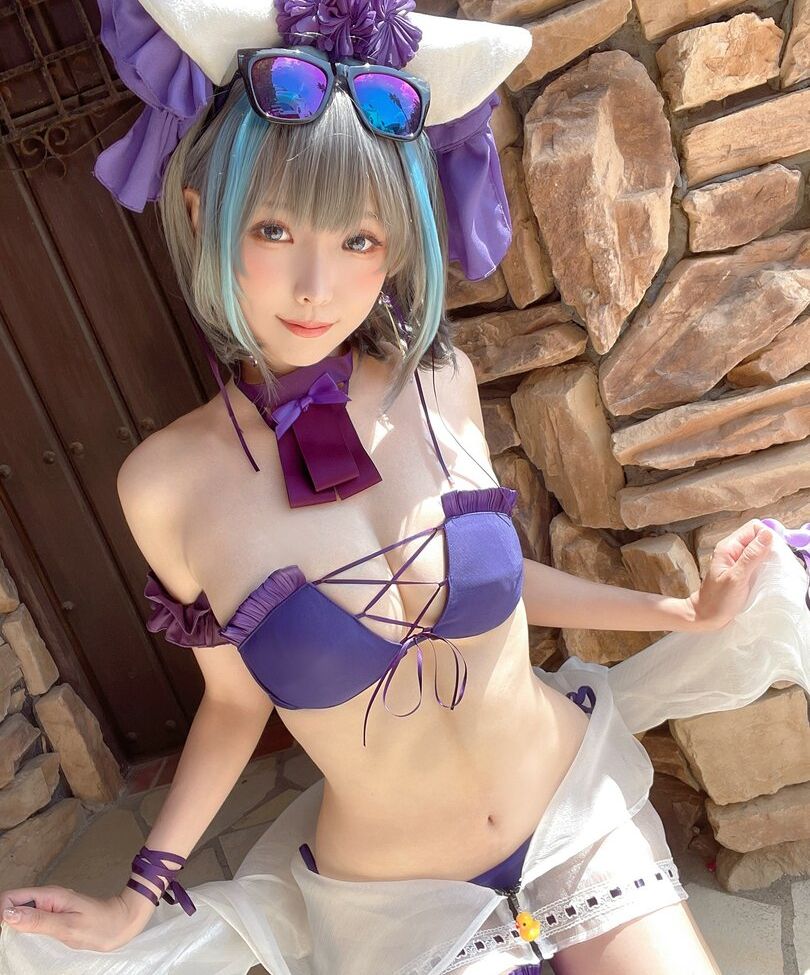 Eeelyeee nackt #108272343