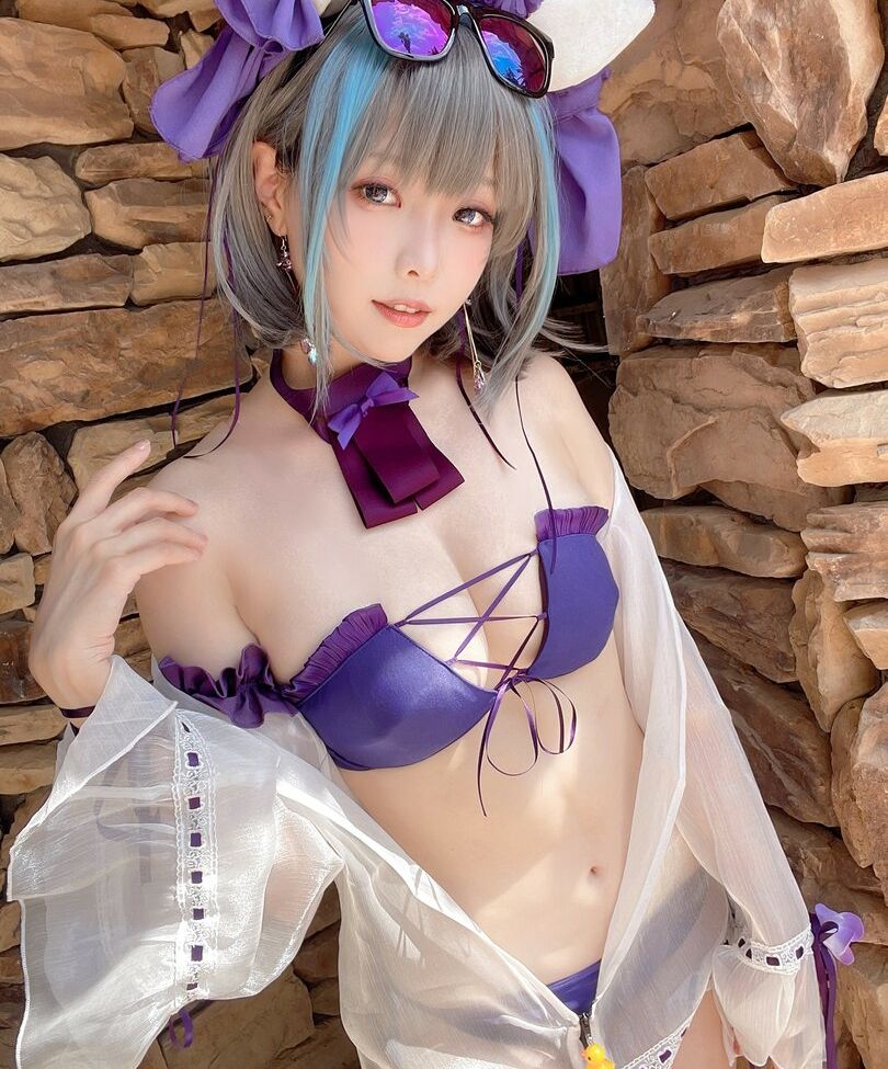 Eeelyeee nackt #108272344