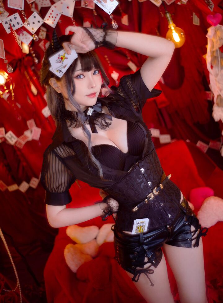 Eeelyeee nackt #108272380