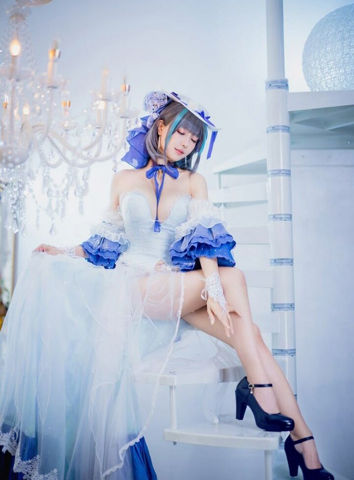 Eeelyeee nackt #108272389