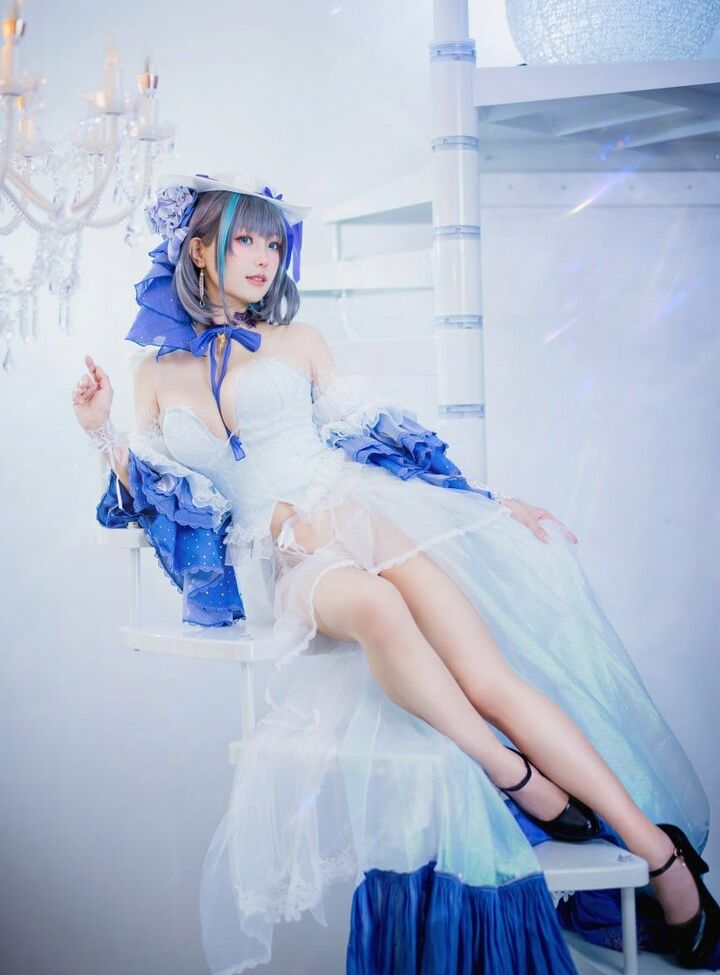 Eeelyeee nackt #108272394