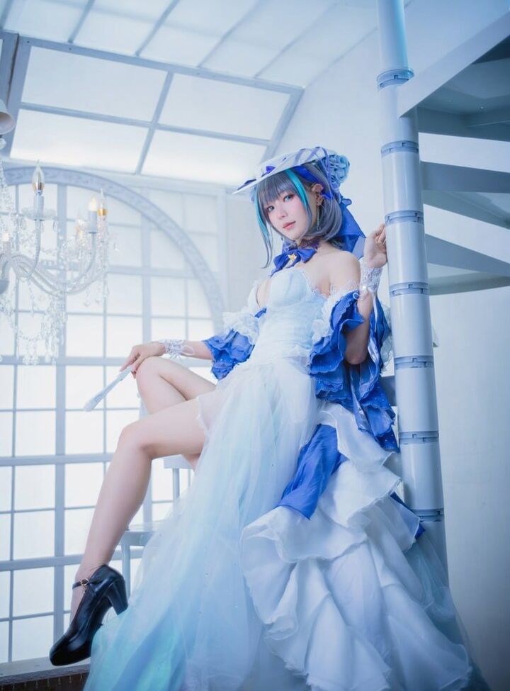 Eeelyeee nackt #108272403