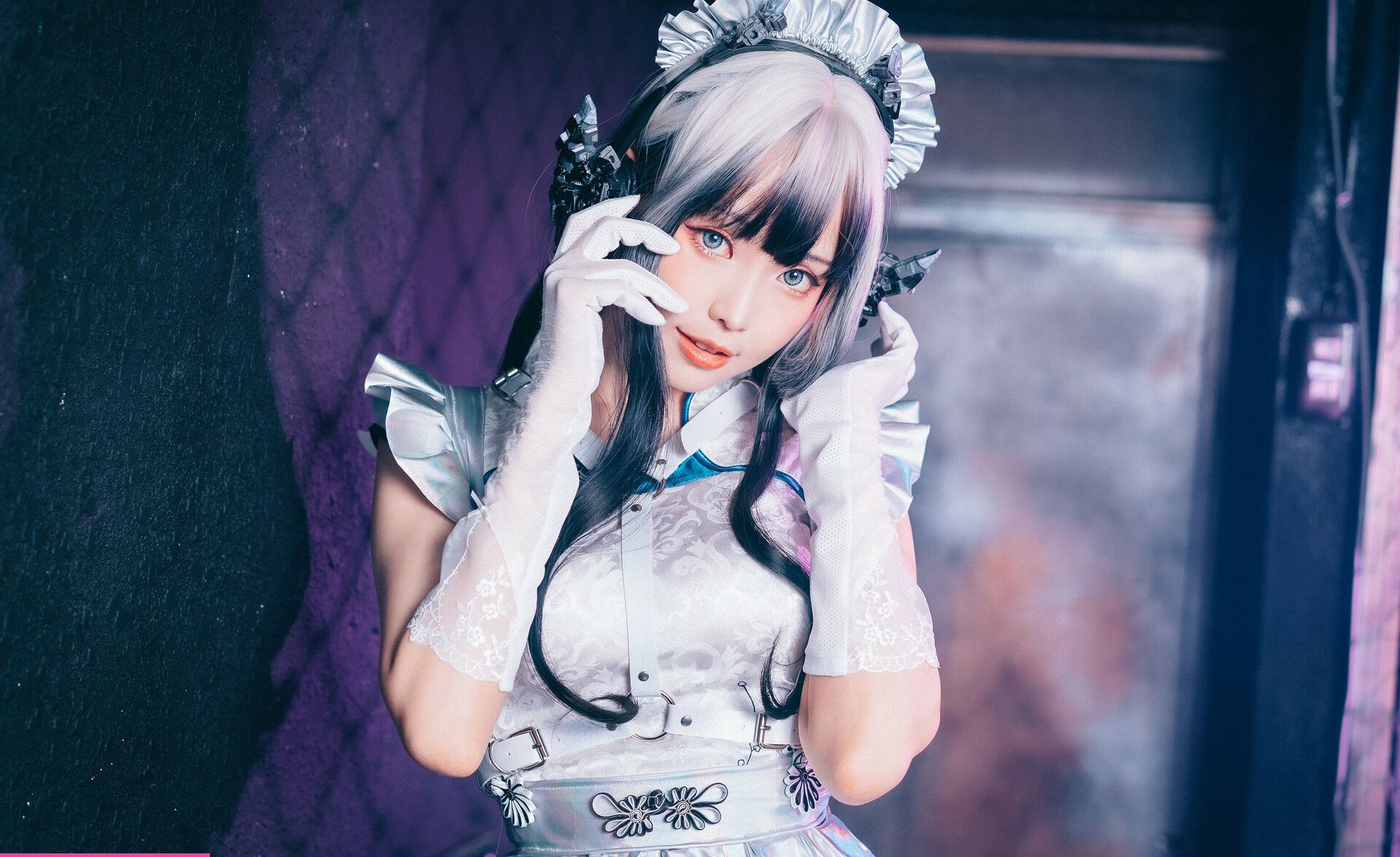 Eeelyeee nackt #108272432