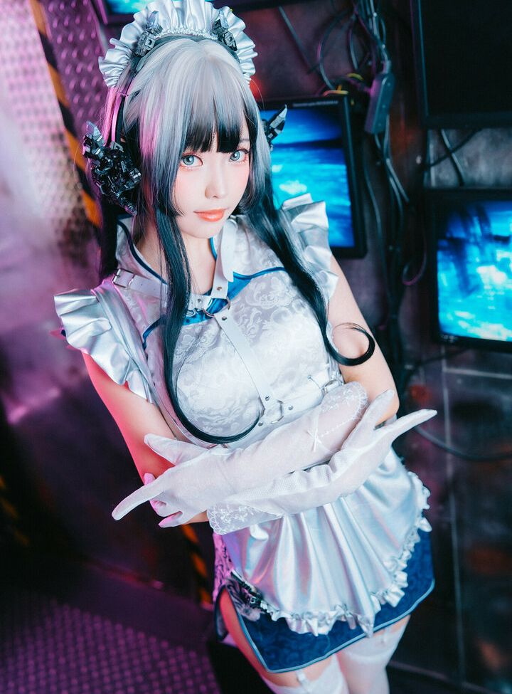 Eeelyeee nackt #108272446