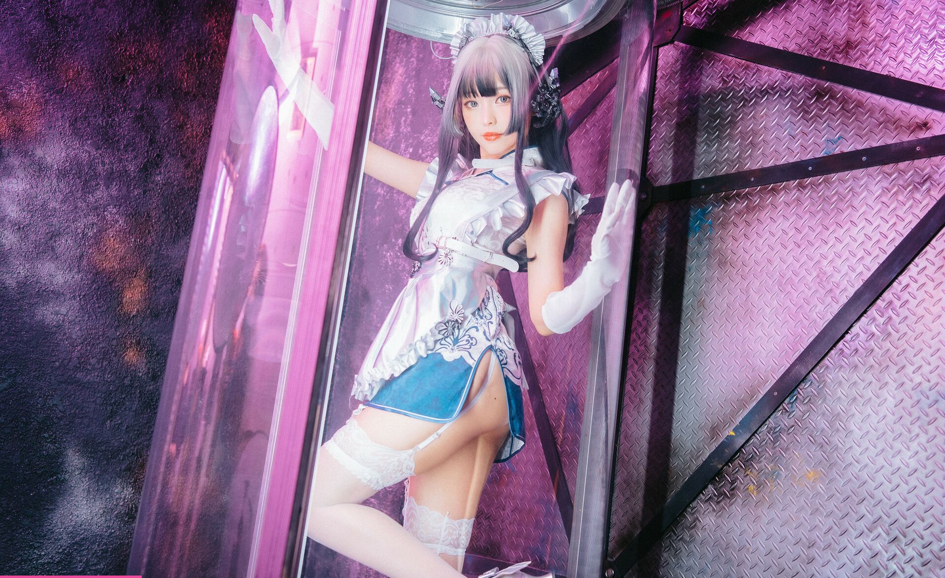 Eeelyeee nackt #108272456