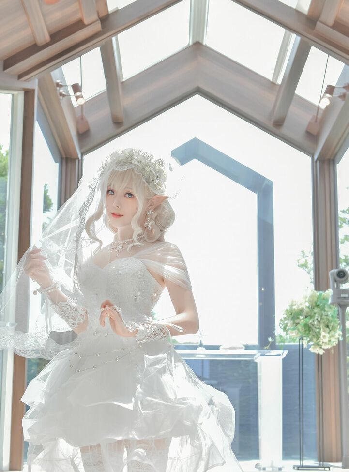 Eeelyeee nackt #108272491