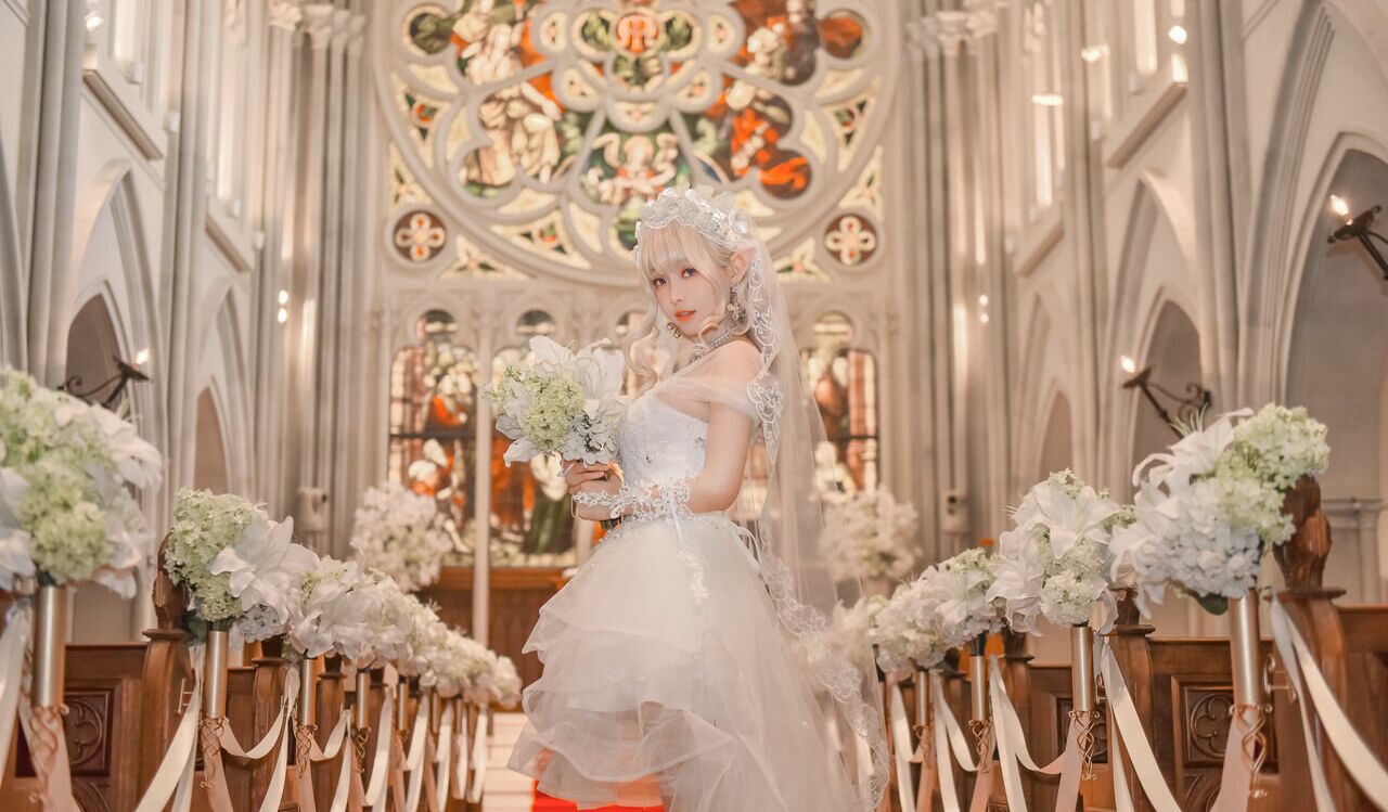 Eeelyeee nackt #108272519