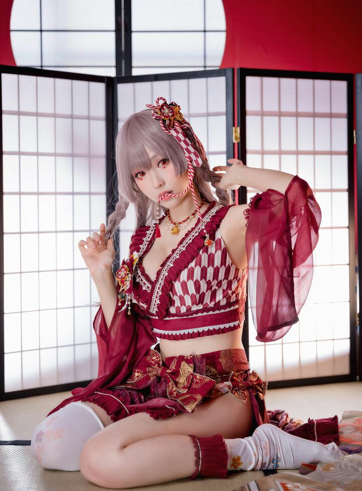 Eeelyeee nackt #108272570