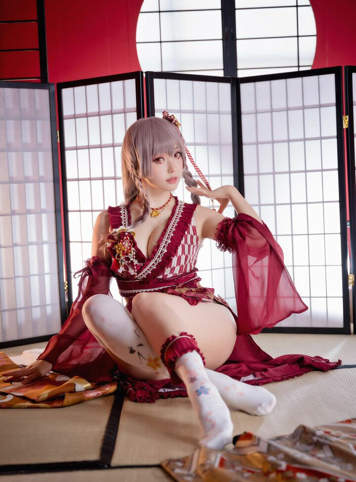 Eeelyeee nackt #108272572