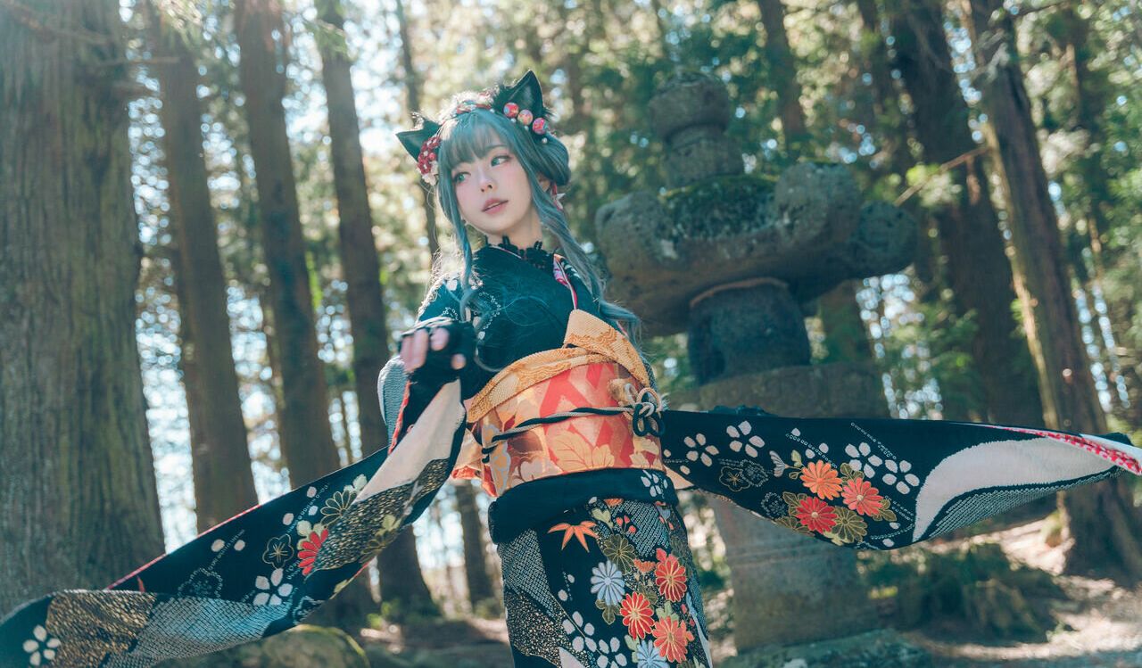 Eeelyeee nackt #108272597