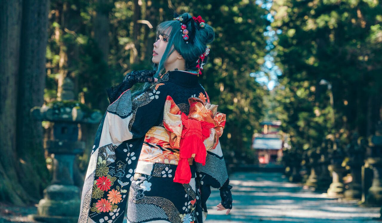 Eeelyeee nackt #108272617