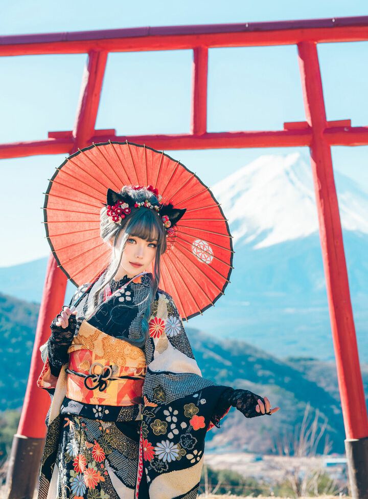 Eeelyeee nackt #108272622