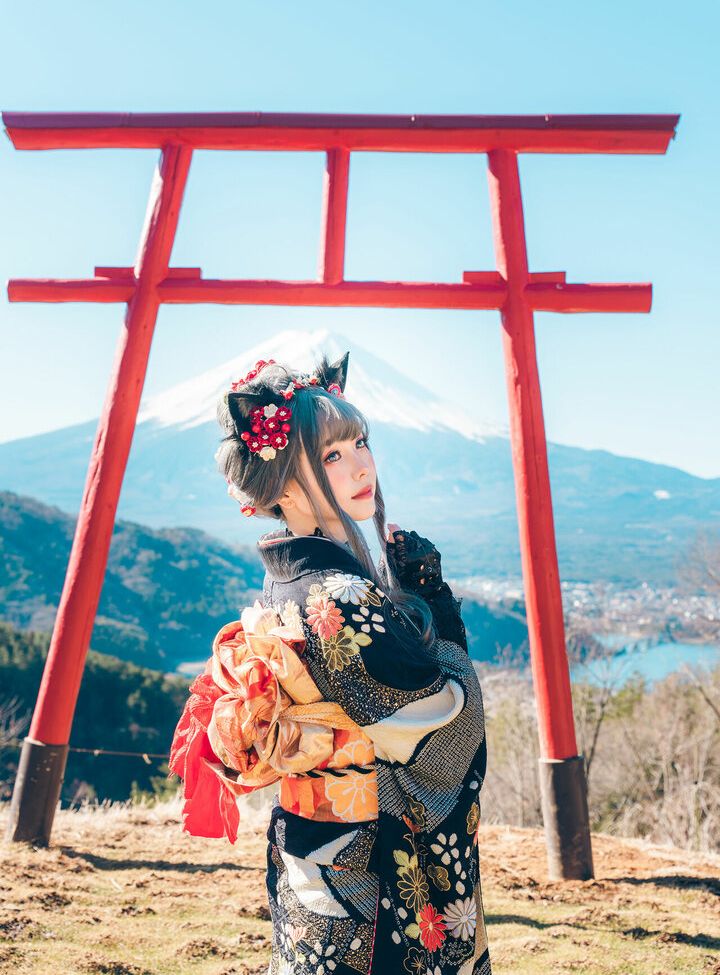 Eeelyeee nackt #108272629