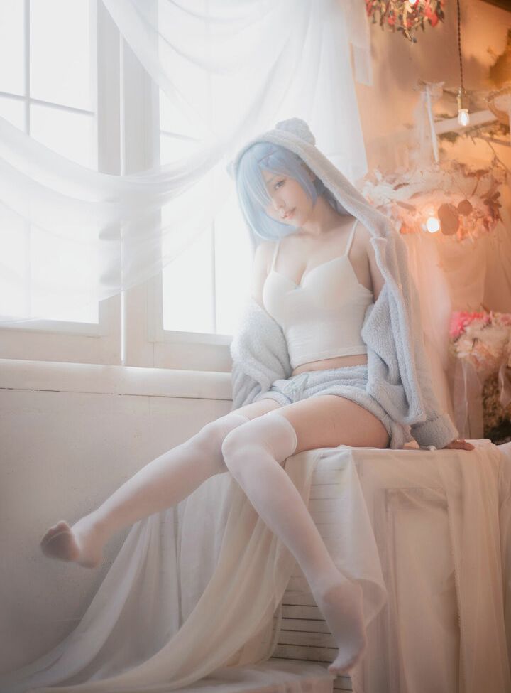 Eeelyeee nackt #108272658