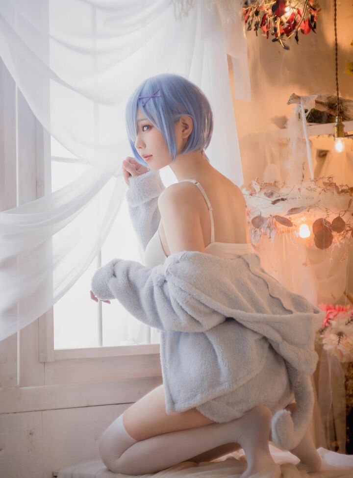 Eeelyeee nackt #108272666