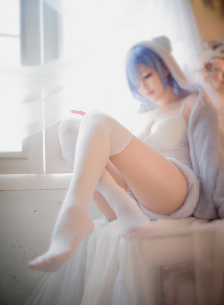 Eeelyeee nackt #108272672