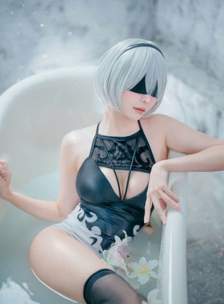 Eeelyeee nackt #108272734