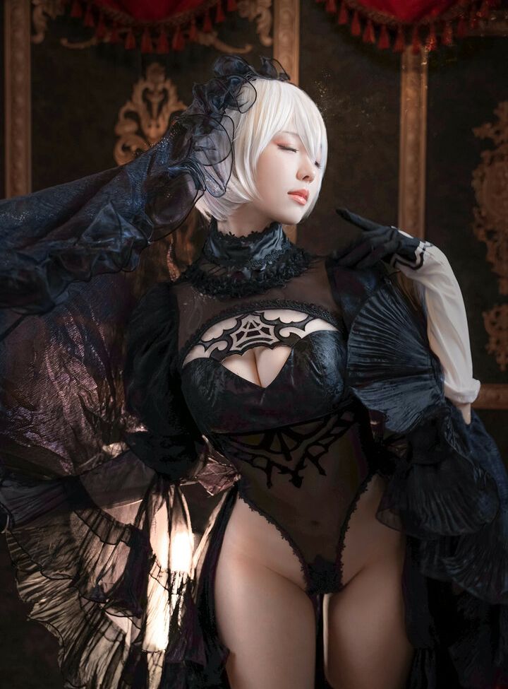 Eeelyeee nackt #108272750