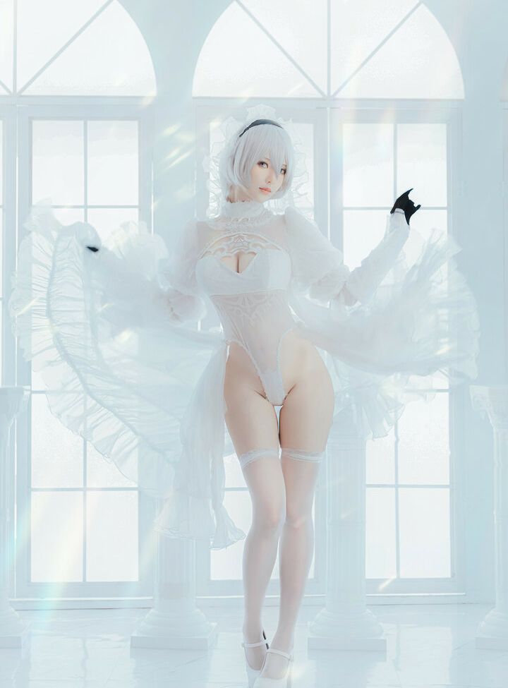 Eeelyeee nackt #108272762