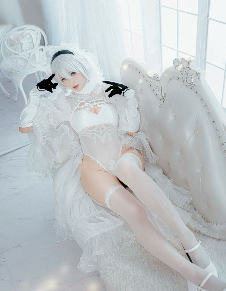 Eeelyeee nackt #108272768