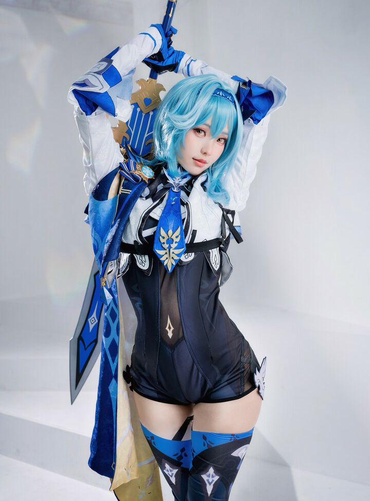 Eeelyeee nackt #108272797