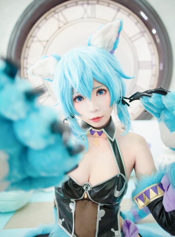 Eeelyeee nackt #108272823