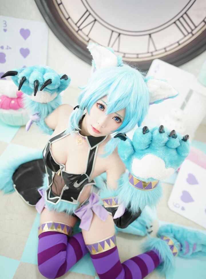 Eeelyeee nackt #108272825