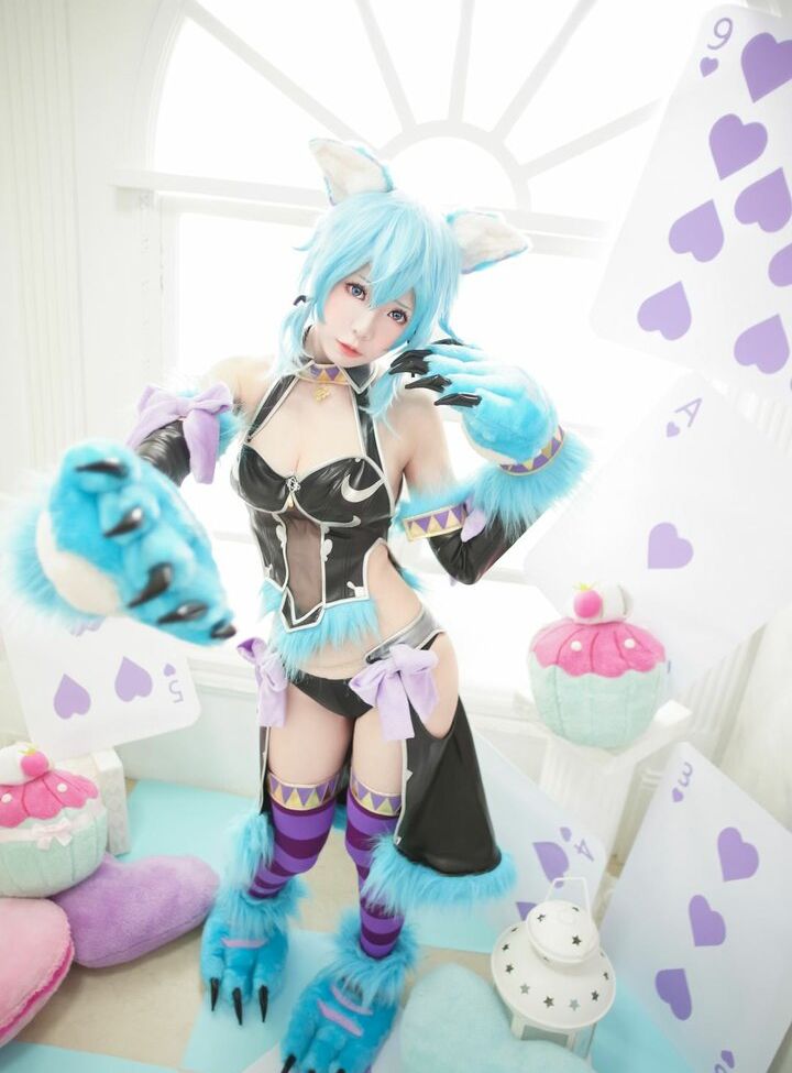 Eeelyeee nackt #108272826