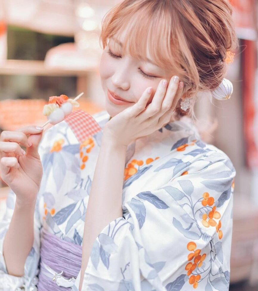 Eeelyeee nackt #108272848