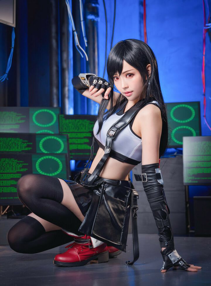 Eeelyeee nackt #108272890