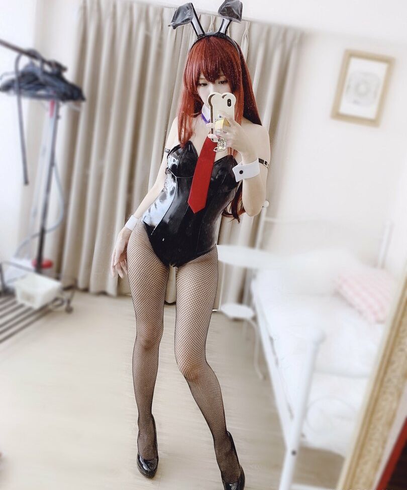 Eeelyeee nackt #108272903