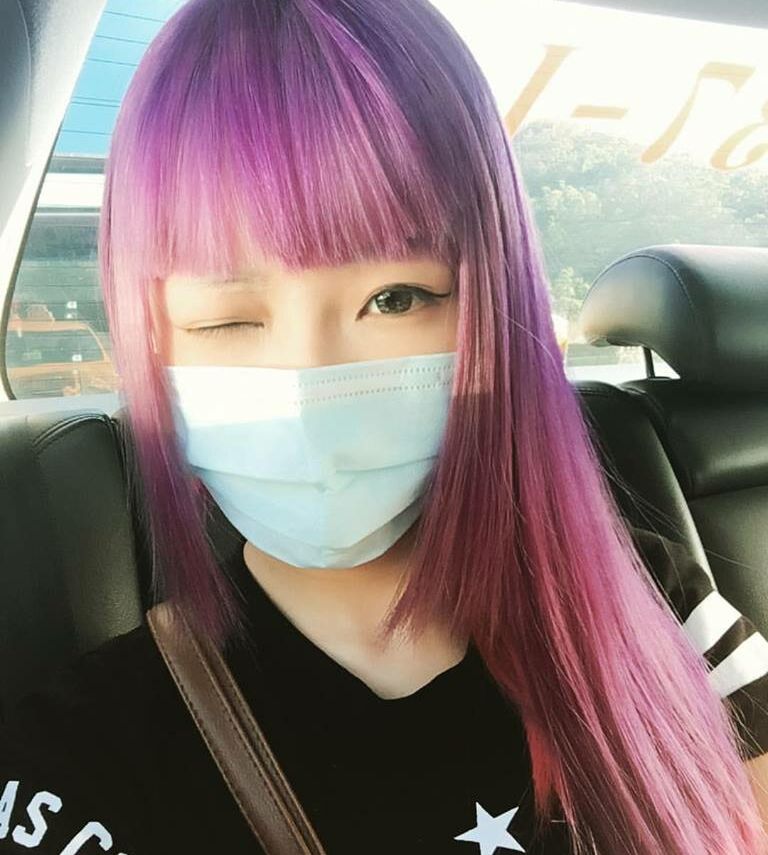 Eeelyeee nackt #108272929