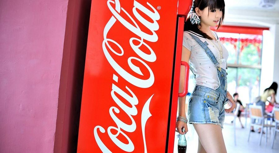 Eeelyeee nackt #108272932