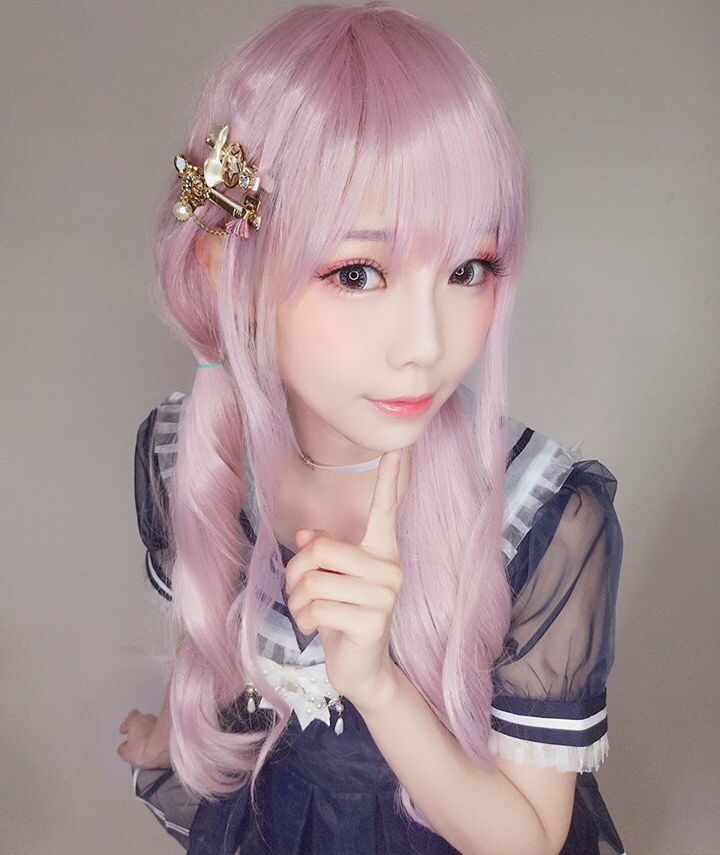 Eeelyeee nackt #108272940