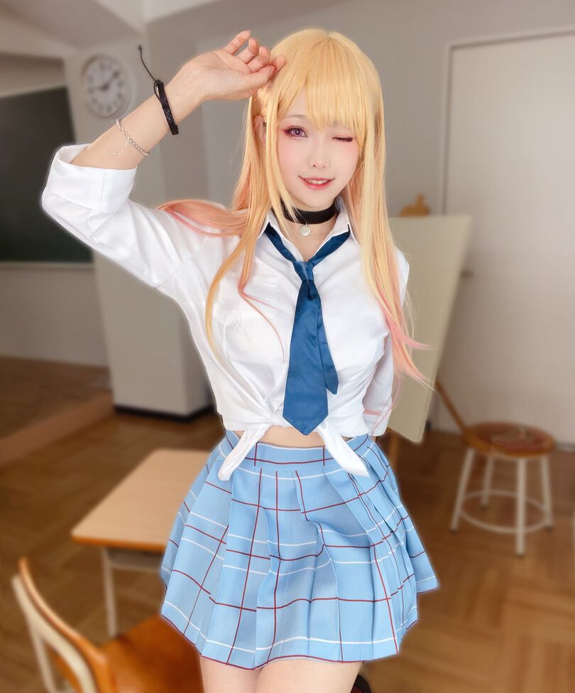 Eeelyeee nackt #108272992