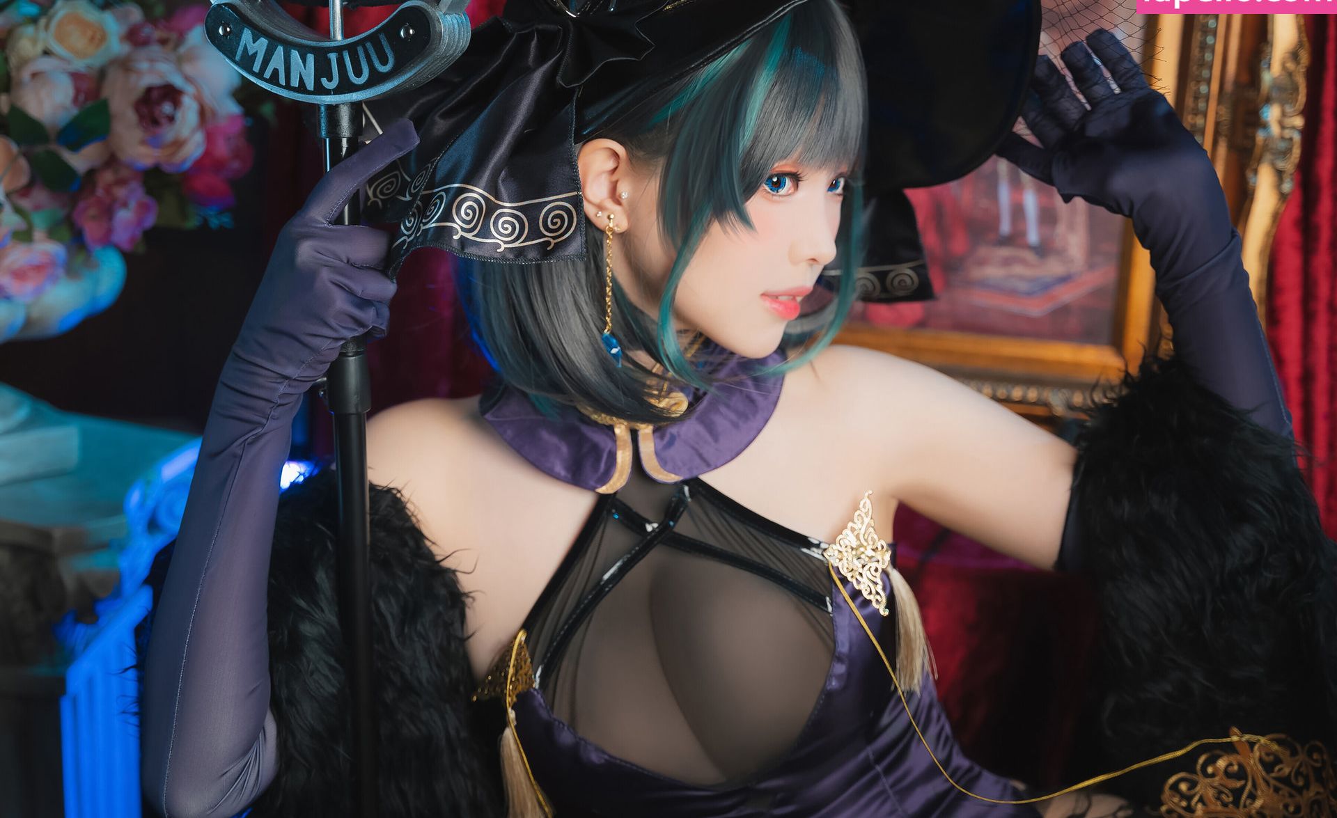 Eeelyeee nackt #108273015