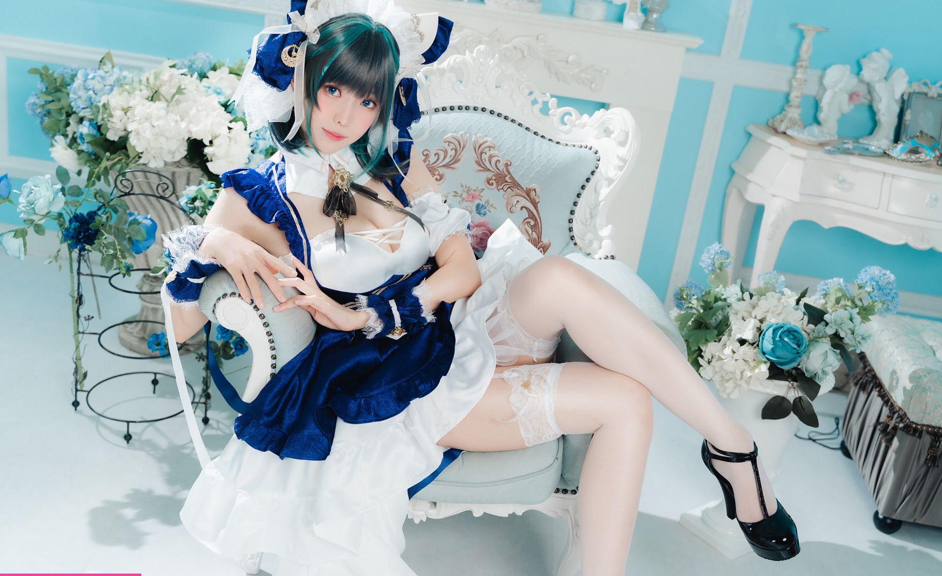 Eeelyeee nackt #108273036