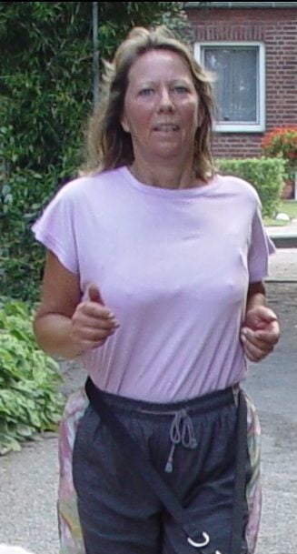 GRANNYS #102214415