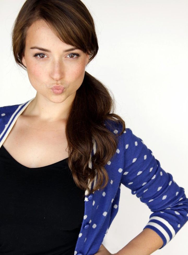 Milana Vayntrub nackt #108889266