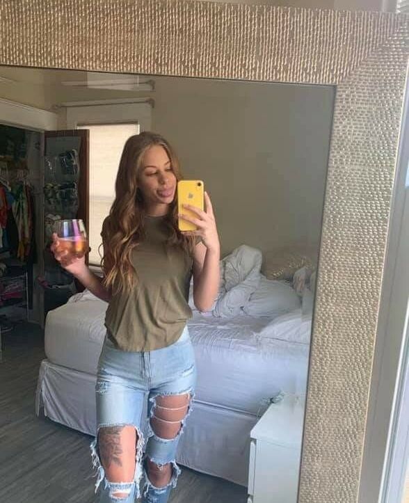 Samanthaxoxol desnuda #108253146