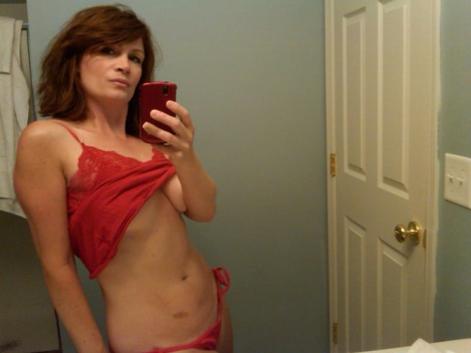 Hot selfies de mon ex-femme
 #82309996