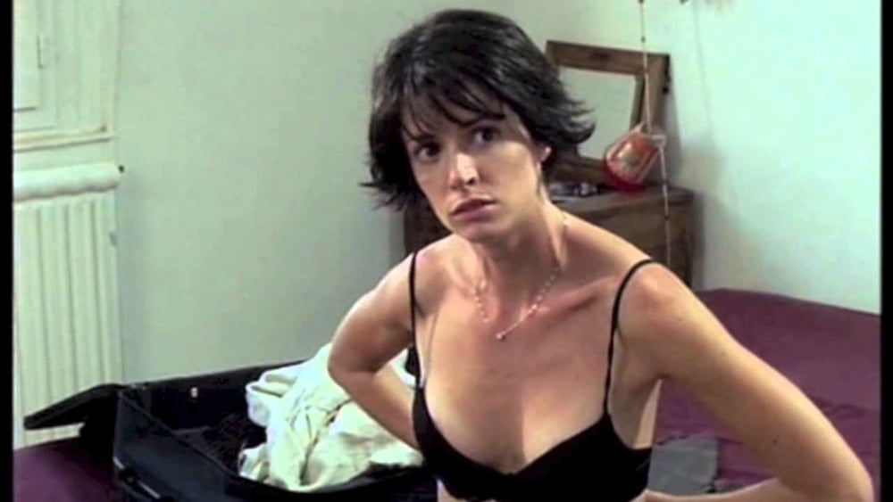 Magalie semetys #94177272