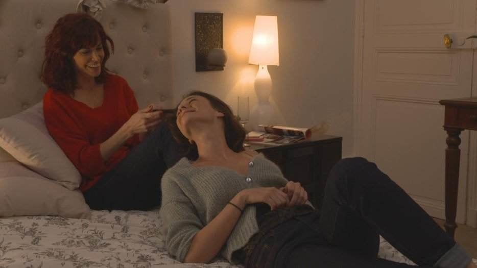 Magalie semetys #94177287