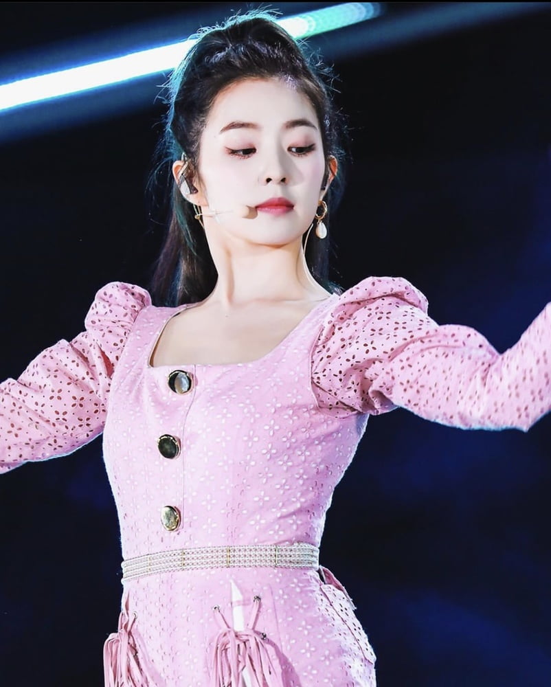 Irene - Red Velvet #93152159