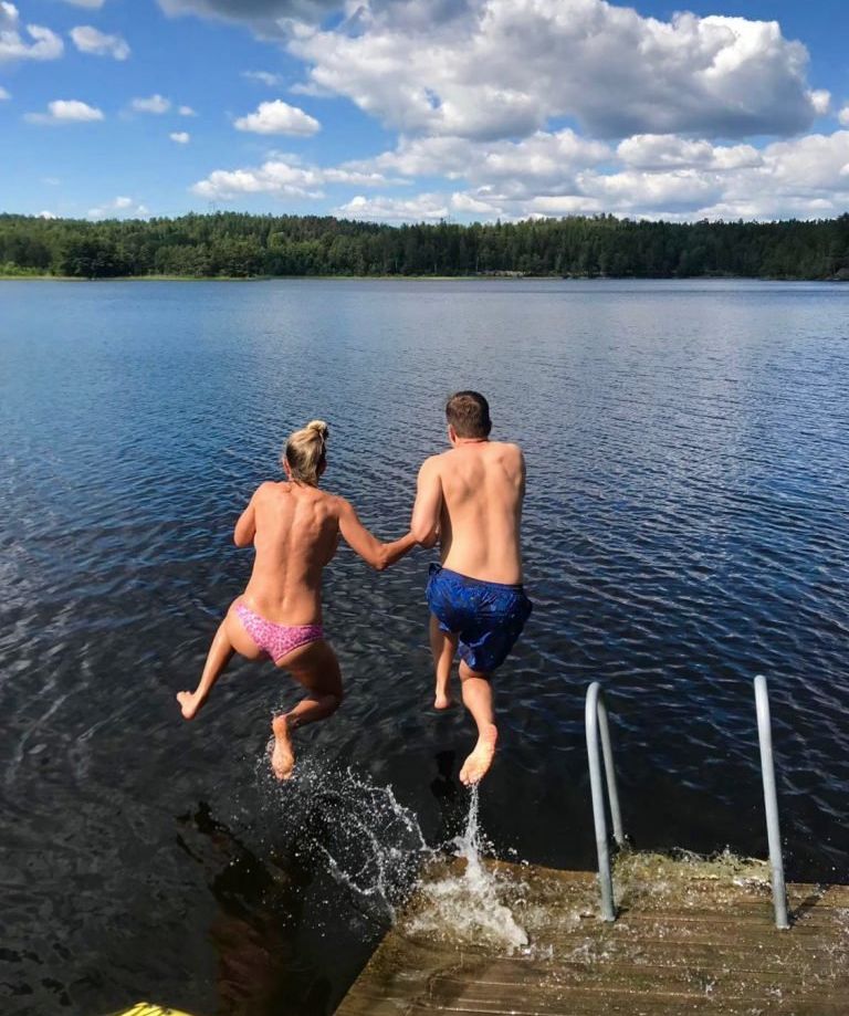 Puma Swede desnuda #109419294