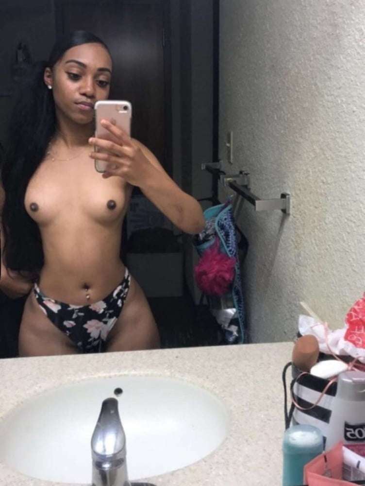 Nada especial solo mujeres al azar me gusta #29
 #80603722