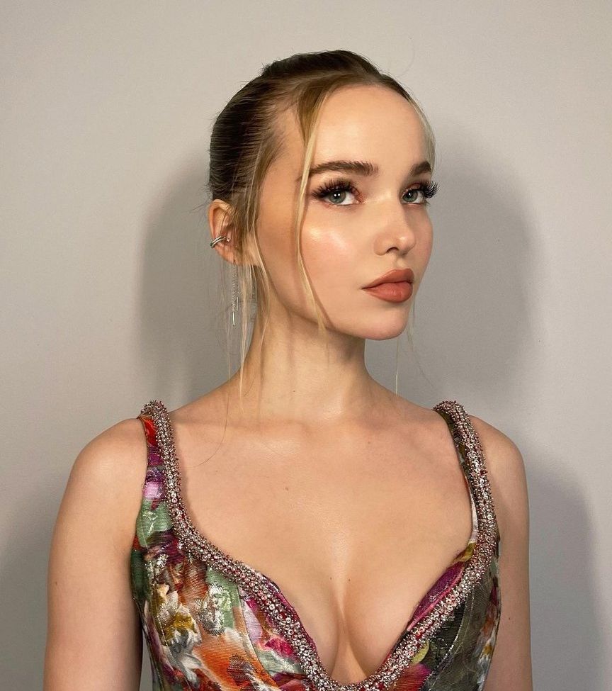 Dove Cameron nackt #108012419