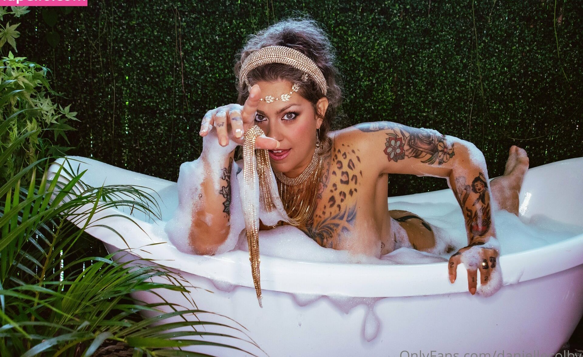 Danielle Colby nackt #107929352